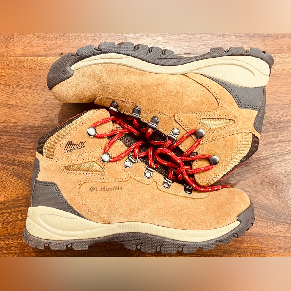 Columbia Waterproof Hiking Boots